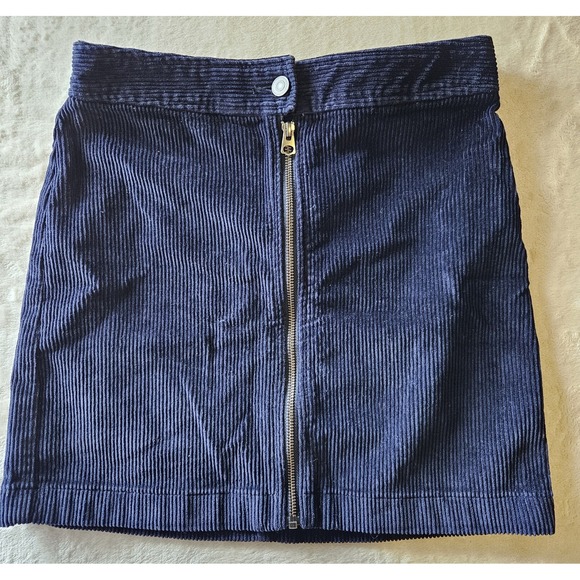 Aritzia Dresses & Skirts - Wilfred Free Aritzia Women's Navy Corduroy Mini Skirt Zip Front Size S